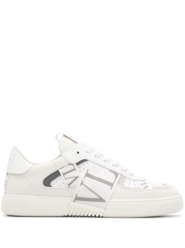 VL7N low-top leather sneakers