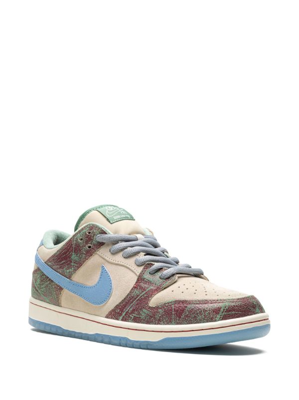 Crenshaw Skate Club SB Dunk Low sneakers